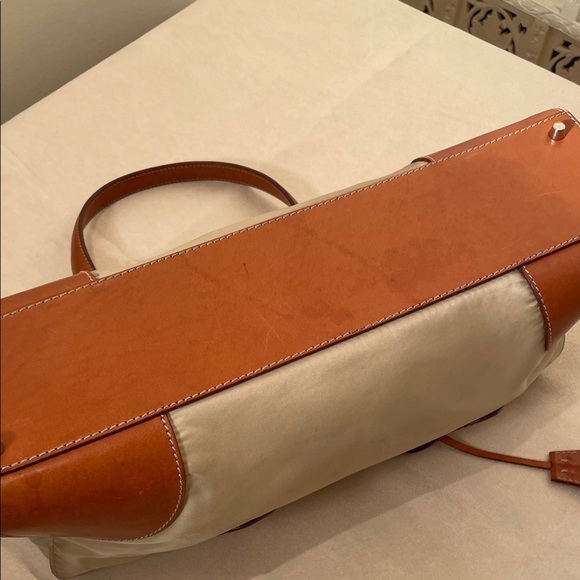 Prada handbag ,Cream and luggage leather trimming - Picture 14 of 17